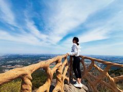 -鬼笑石后山停车场