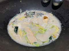 -鲜潭蒸汽石锅鱼(五道口购物中心店)
