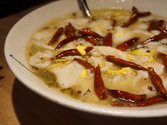 菊花酸菜鱼-渝人码头 川菜店 Chungking Szechuan Cuisine