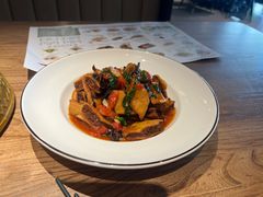 -巴扎屋大盘鸡·新疆菜(汇嘉时代店)