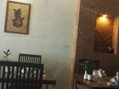 -Old House Restaurant