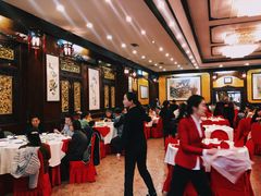 大堂-九花山烤鸭店