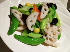 -楚畹园