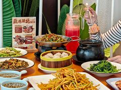 -莲餐厅·湖北菜·潜江小龙虾店(愚园路店)