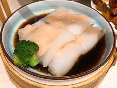 布拉鲜虾肠粉-芳满庭粤菜餐厅(丹阳吾悦店)