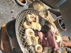 -草家酱蟹炭火烤肉店(珲春南路二店)