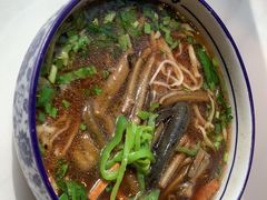 -镇南锅盖面馆(解放路店)