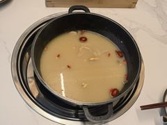 -汤宴·参须肚包鸡(南京路店)