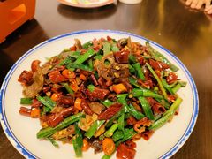 -冶建镜子·老南昌大排档·江西虾王(总店)