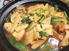 -杨家崴子碳缸烧烤(东三马路店)