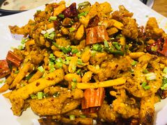-三人行骨头王火锅(长寿店)