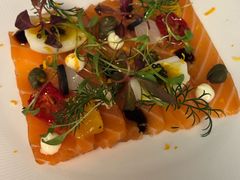 自制烟熏三文鱼-Circle圆·花园西餐厅