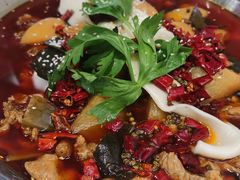 -晓彭肥肠鸡·泡椒鸡火锅(水木天地店)