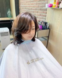 -韩国李知恩形象设计
