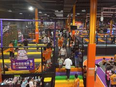 -Tenker Club弹刻极限主题公园 · 蹦床 · 团建 · 生日派对(大关店)