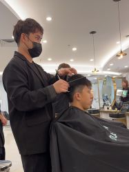 -八佰伴8008星级形象店