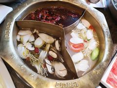 -小龙坎老火锅(华飞店)