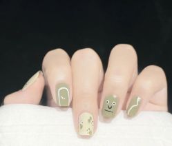 -悦指间美甲美睫