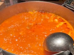 -尚尚仙·酸汤猪手·猪肚鸡火锅(华联万柳购物中心店)