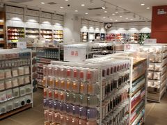 -名创优品(广东省广州琶洲保利广场店)