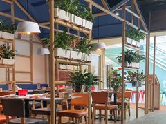 -渝信川菜 · 川味家常菜(财富购物中心店)