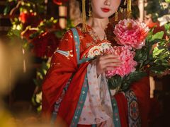 -翩若国风汉服体验馆