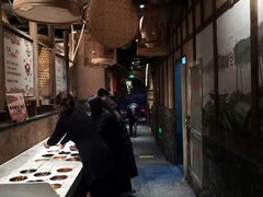 大堂-哥老官重庆美蛙鱼头(西湖银泰十一哥店)