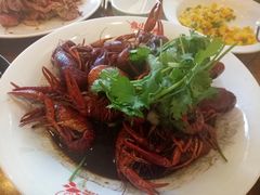 -鲁小三·大骨自助(金山总店)