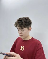 -东梵造型·烫发染发接发连锁SALON