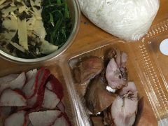 -陆稿荐观前街店