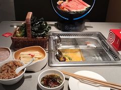 -海底捞火锅(泉城路店)
