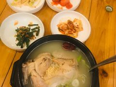-长寿参鸡汤(朝韩风情街店)
