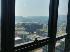 -长富金茂大厦