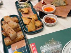 -悦得闲广式点心茶楼(蓝鲸世界店)
