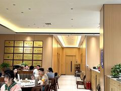 -梅利汴京烤鸭•开封豫菜地标店(东大街店)