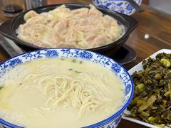-雪琴面馆富安特色鱼汤面(城中花园店)