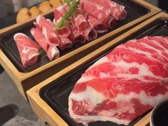 -湊湊火锅·茶憩(杭州湖滨银泰in77店)