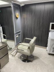 -PE SALON