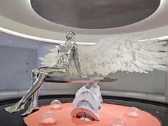 -涨巢·潮玩水疗局