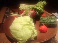 傣族生菜包肉-花马天堂云南餐厅 Lost Heaven(高邮路店)