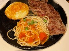 -豪客来牛排(重庆三峡广场步行街1704店)