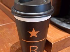 -星巴克臻选(北京颐堤港中心第二店)