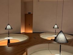 -涨巢·潮玩水疗局