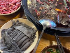 -黄潇洒老火锅(九眼桥宏济巷店)