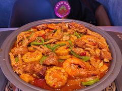 -徐记小怪兽肉蟹煲(中央大街店)