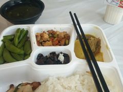 -国际青年会议酒店-苏莱斯餐厅
