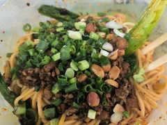 -一点一线重庆小面(重庆创意公园店)