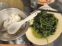 -盛得农家美食·无花果浸鸡·古法烧鸡·竹筒饭(白水寨森林海店)