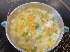 -红樱桃月嫂育婴师(徐汇总店)