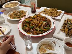 -鲁南仔·滕州炒鸡(经三路店)